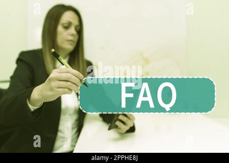 Inspiration zeigt Zeichen FAQ. Internet-Konzept-Liste mit häufig gestellten Fragen und Antworten zu einem bestimmten Thema Stockfoto