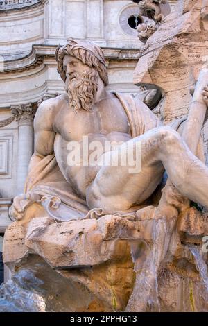 Der Vierströmebrunnen aus dem 17. Jahrhundert befindet sich auf der Piazza Navona, Rom, Italien Stockfoto