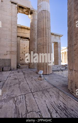 Propylaia, monumentales zeremonielles Tor zur Akropolis von Athen, Griechenland. Stockfoto