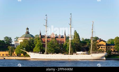 AF Chapman Segelschiff, ein altes Schiff aus dem Jahr in1888, das am Ufer der Insel Skeppsholmen, Stockholm, Schweden, vor Anker liegt Stockfoto