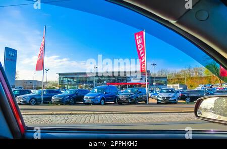 Außenansicht des Honda Händlerbetriebs in Dresden, Deutschland. Honda Motor Company, Ltd. Ist ein japanischer öffentlicher multinationaler Konglomerat. Stockfoto