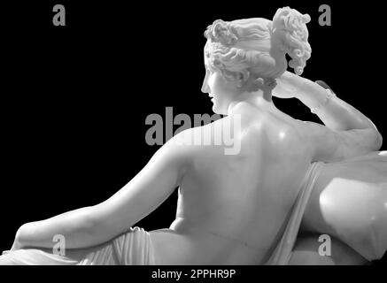 Klassische Statue von Pauline Bonaparte, angefertigt von Antonio Canova - Meisterwerk in der Villa Borghese Stockfoto