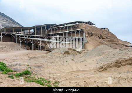 Ausgrabungsstätte Huaca de la Luna in Peru in der Nähe von Trujillo Stockfoto