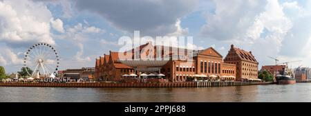 Polnische Baltische Frederic Chopin Philharmonie, AmberSky und Schiffsmuseum Soldek Stockfoto