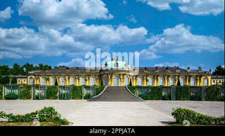 Blick auf das Schloss Sanssouci in Potsdam Stockfoto