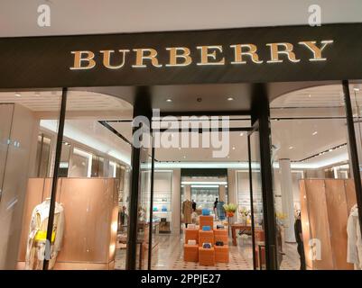 Burberry Store im Einkaufszentrum Aventura, Florida, USA Stockfoto