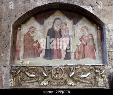 Innere der Kathedrale St. Cerbonius in Massa Marittima. Italien Stockfoto