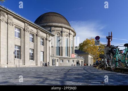 Historisches Bahnhofsgebäude Messe/Deutz in der Nähe der kölner Messe Stockfoto