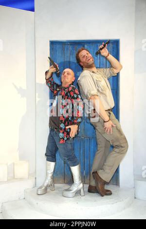 Bernhard Hoecker, Tetje Mierendorf, Bernhard Hoecker die Vorstellung des Musicals Mamma Mia, Neue Flora, Hamburg, 03.11.2022 Stockfoto