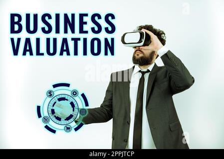 Inspiration mit Signage Business Valuation. Internetkonzept, das den wirtschaftlichen Wert eines ganzen Unternehmens bestimmt Stockfoto