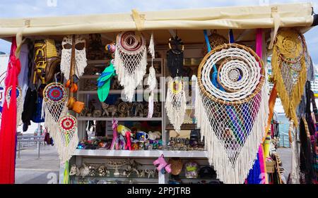 Keramikprodukte beim Fachhändler in Mexiko Stockfoto