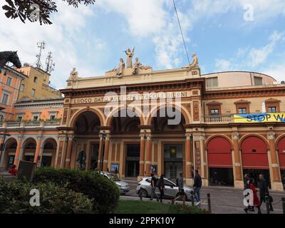 Theater Arena del Sole in Bologna Stockfoto