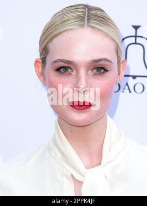 Beverly Hills, Usa. 23. April 2023. BEVERLY HILLS, LOS ANGELES, KALIFORNIEN, USA - APRIL 23: Die amerikanische Schauspielerin Elle Fanning mit Givenchy kommt am 23. April 2023 bei den jährlichen Fashion Los Angeles Awards 7. der Daily Front Row im Crystal Garden im Beverly Hills Hotel in Beverly Hills, Los Angeles, Kalifornien, USA an. (Foto: Xavier Collin/Image Press Agency) Kredit: Image Press Agency/Alamy Live News Stockfoto