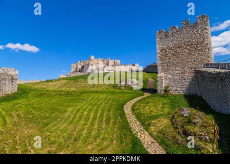 Burgruinen von Spissky Hrad Stockfoto