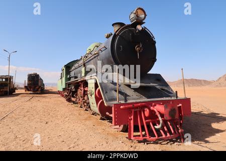 Lokomotive am Bahnhof Hejaz, Wadi Rum, Jordanien Stockfoto