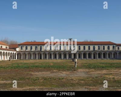 La Certosa ehemaliges Kloster und Eintrittsportal für Irrenanstalten in Collegno Stockfoto