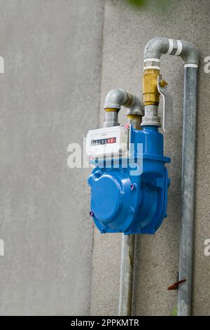 Erdgaszähler für Haushalte zur Messung des Gasverbrauchs. Stockfoto