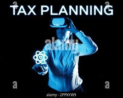 Texttitel mit Tax Planning. Analyse des Geschäftskonzepts der finanziellen Situation oder des Plans aus steuerlicher Sicht Stockfoto