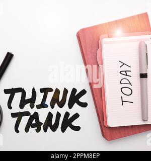 Textunterschrift mit Think Tank. Geschäftsidee Denken Sie an innovative wertvolle Lösungen erfolgreiche Ideen Stockfoto