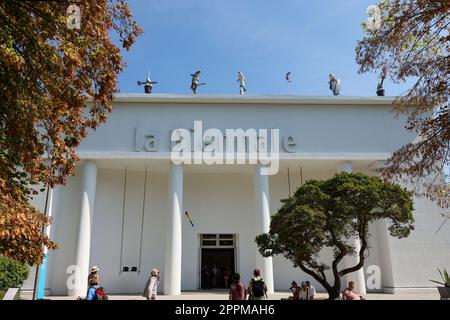 Die Fassade des Biennale Central Pavillons in Giardini in Venedig. Italien Stockfoto