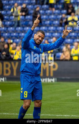 Broendby, Dänemark. 23. April 2023. Ohi Omoijuanfo (9) von Broendby, WENN vor dem 3F. Superliga-Spiel zwischen Broendby IF und Randers FC im Broendby Stadion in Broendby gesehen. (Foto: Gonzales Photo/Alamy Live News Stockfoto