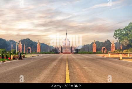Präsidentenpalast am Rajpath Boulevard und Rasthrapati Bhawan, Delhi, Indien Stockfoto