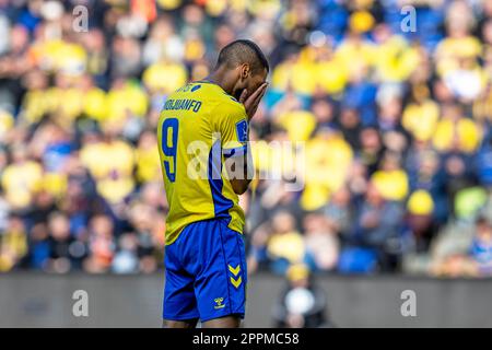 Broendby, Dänemark. 23. April 2023. Ohi Omoijuanfo (9) von Broendby, WENN während des 3F stattfindenden Superliga-Spiels zwischen Broendby IF und Randers FC im Broendby Stadion in Broendby gesehen. (Foto: Gonzales Photo/Alamy Live News Stockfoto