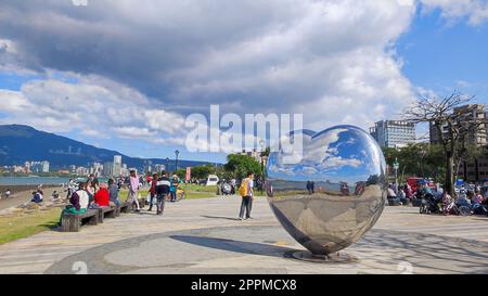 Wunderschöner Sonnenuntergang über dem Danshui River, Bali, Taiwan Stockfoto