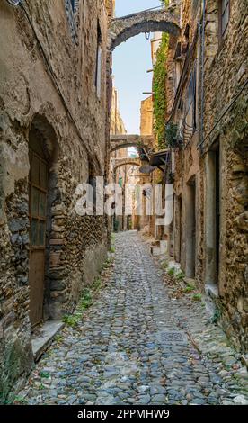 Bussana Vecchia in Ligurien Stockfoto