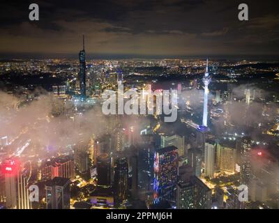 Der Blick auf den Merdeka 118 und die umliegende Landschaft des KL-Turms Stockfoto