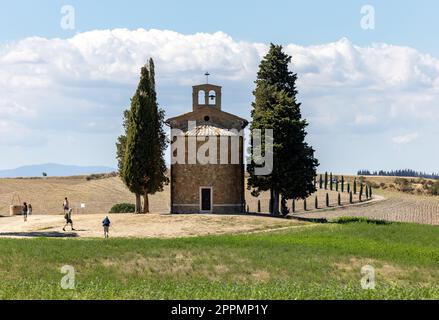 Capella di Vitaleta auf dem Land zwischen San Quirico und Pienza. Toskana. Italien Stockfoto