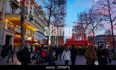 Die Elysischen Felder, die Champs-Elesees in Paris. Paris - die Hauptstadt Frankreichs. Wichtigstes politisches, wirtschaftliches und kulturelles Zentrum Frankreichs. Stockfoto