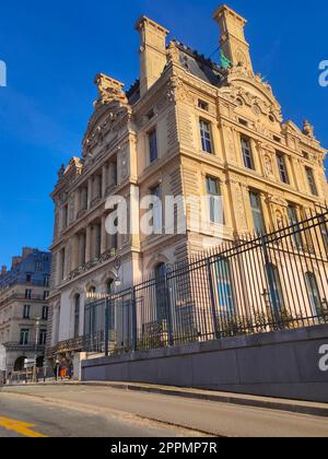 Leute, die nach Paris, Frankreich, gehen. Stockfoto