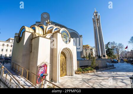 Auferstehung der christlich-orthodoxen Kirche in Tirana, Albanien Stockfoto