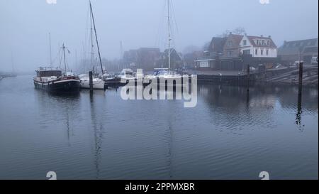 Besuch der Stadt Urk in einem Wohnmobil. Stockfoto