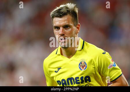 Giovani Lo Celso von Villarreal während des Spiels La Liga zwischen dem FC Sevilla und dem CF Villarreal, gespielt am 23. April 2023 im Stadion Sanchez Pizjuan in Sevilla, Spanien. (Foto: Antonio Pozo / PRESSIN) Stockfoto