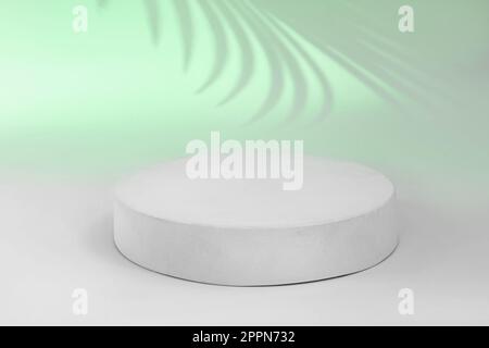 Podium für Kosmetik, Seife, Artikelpräsentation. Abstrakte Minimale Geometrische Kugel. Zylinder 1 Form Weicher Schatten. Anzuzeigende Szene Produkt, Objekt. Vorführung Stockfoto