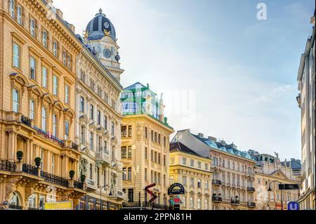 WIEN, ÖSTERREICH - AUGUST 29: Historische Gebäude im Stadtzentrum von Wien, Österreich am 29. August 2017 Stockfoto