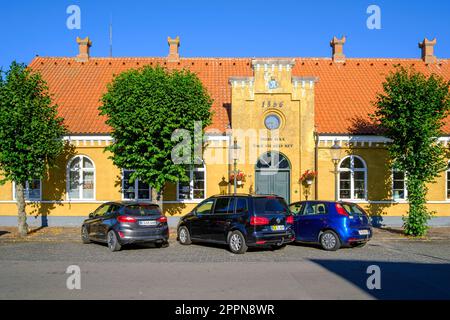 Historische Architektur, ehemaliges Verwaltungsgebäude am Ufer von Nexö, Insel Bornholm, Dänemark, Skandinavien, Europa. Stockfoto