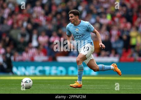 London, Großbritannien. 22. April 2023. Julian Alvarez von Manchester City (19) in Aktion: Der Emirates FA Cup, Halbfinale, Manchester City gegen Sheffield Utd im Wembley Stadium in London am Samstag, den 22. April 2023. Nur redaktionelle Verwendung. Bild von Andrew Orchard/Andrew Orchard Sportfotografie/Alamy Live News Credit: Andrew Orchard Sportfotografie/Alamy Live News Stockfoto