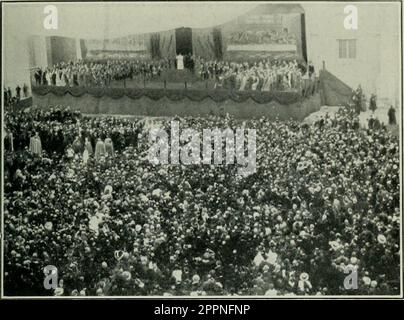 Pélerins de Rome et du XXVIe Congrés Eucharistique International (24-29 Mai 1922). Le „Congrès du Pape“. Cérémonies grandioses et Paroles de paix - Pie XI et les Canadiens. - Rückflug par Assise et autres Villes et sanctuaires Stockfoto