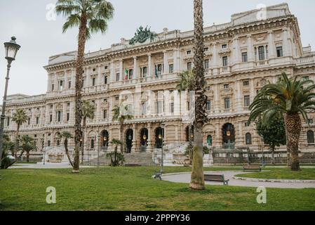 Palace of Justice alias Supreme Court of Cassation alias Corte Suprema di Cassazione alias Palazzaccio in Rom, Italien Stockfoto