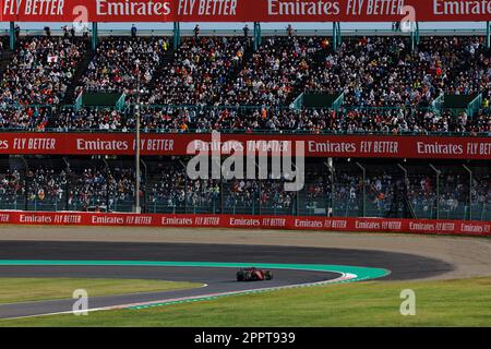 SUZUKA, JAPAN, Suzuka Circuit, 8. Oktober: Carlos Sainz (ESP) des Teams Ferrari während der Qualifikation beim japanischen Formel-1-Grand Prix in Suzu Stockfoto