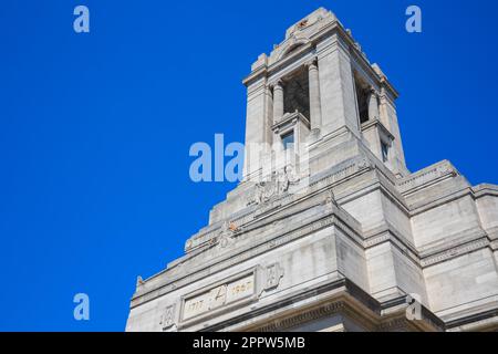 Die Fassade der Freemasons Hall ist im klassischen Art déco-Stil gehalten Stockfoto