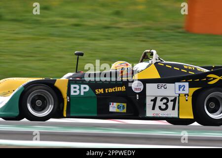 Scarperia, 2. April 2023: TOJ SC 206 Jahr 1977 in Aktion während des Mugello Classic 2023 auf dem Mugello Circuit in Italien. Stockfoto