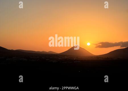 Sonnenuntergang in der Villa Verde La Oliva Fuerteventura Stockfoto