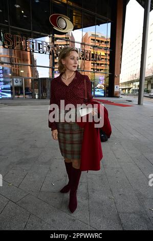 Dana Golombek bei der Premiere des Theaterstücks 'Stolz und Vorurteil *oder so' in der Komödie am Kurfürstendamm im Theater am Potsdamer Platz. Berlin Stockfoto