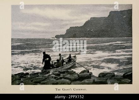 Das Foto des Giant's Causeway aus dem Buch " The Isle of the Shamrock " von Clifton Johnson, 1865-1940 Publikationsdatum 1901 Publisher New York, Macmillan; London, Macmillan Stockfoto