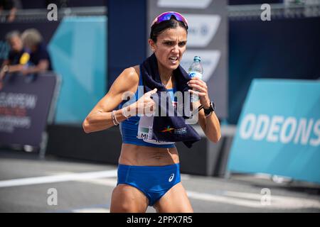 Anna Incerti nimmt am Marathon der europäischen Leichtathletikmeisterschaft 2022 in München Teil. Stockfoto