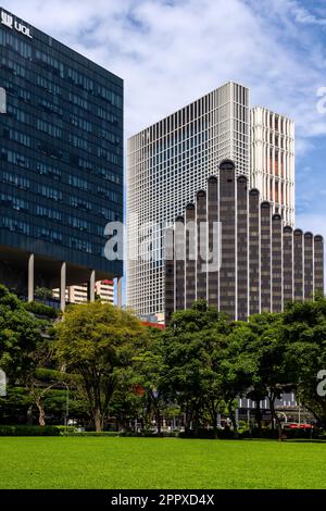 Gebäude der UOL Group Limited im Stadtbild von Singapur. Stockfoto